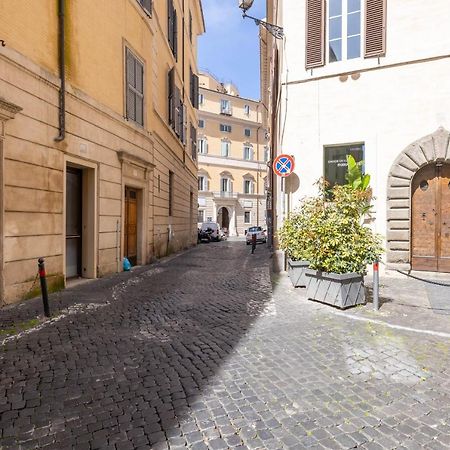 Vg Piazza Navona 5 Stelle Montecitorio Room Roma Esterno foto