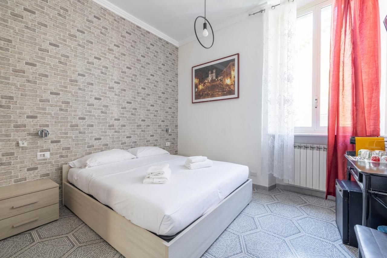 Vg Piazza Navona 5 Stelle Montecitorio Room Roma Esterno foto